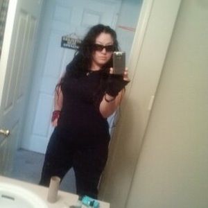 Meet your Posher, Priscilla